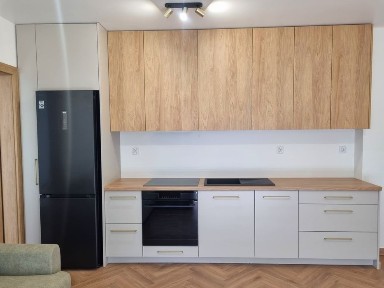 Wynajmę NOWE w pełni wyposażone mieszkanie 33m2 Osieczany Leśne Miasteczko, parter, ogródek, garaż