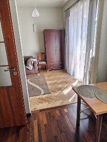 WYNAJEM kawalerki w centrum KIELC dla studentów