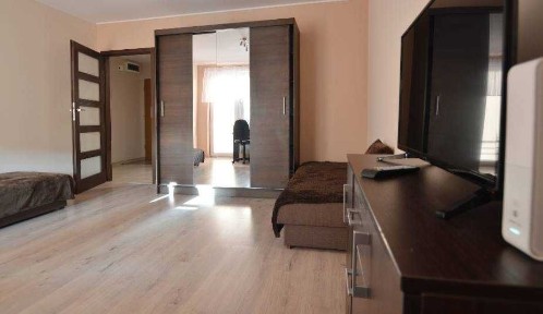 2 pokoje, 50 m2, osobna kuchnia, Aleja 29 listopada, od wlasciciela, tramwaj, garaż, kilkuletnie, nowe budownictwo