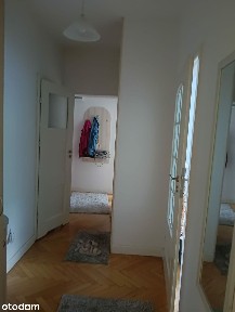 Ciche mieszkanie w zielonej okolicy.