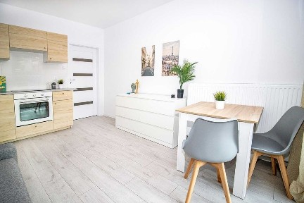 SALON + SYPIALNIA (30 m2) • NOWY budynek • Blisko UMED i Muzyczna • Przy Manufaktura i Piotrkowska • Balkon • Kawalerka