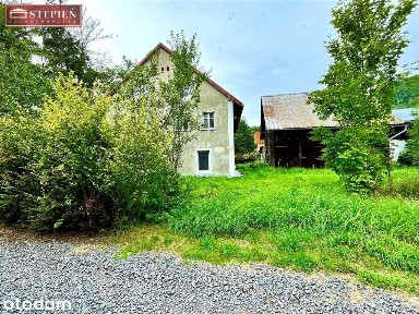 Dom w remoncie z potencjałem i charakterem