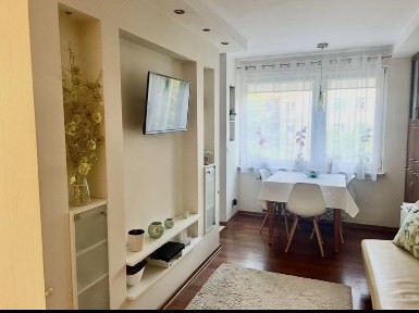 Mieszkanie na wynajem Ugorek, 2 pokoje, garderoba.