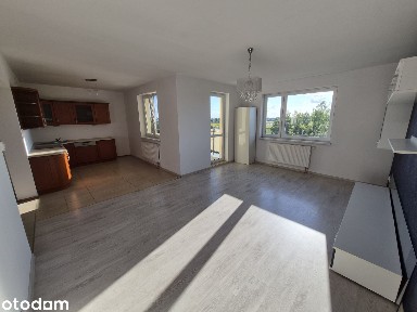 3 pokoje | balkon | piwnica| 65,5 m2 | Zaciszna
