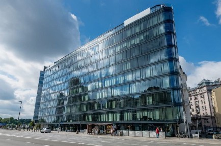 Wynajem biura w Warszawie: Znajdź 10-15-osobową powierzchnię biurową w lokalizacji Regus Polna Corner