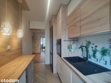 Sprzedam 3 pokoje rozkładowe z balkonem-Konin, Chorzeń