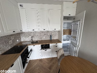 Przestronne mieszkanie 44 m² z balkonem na Wrzosach