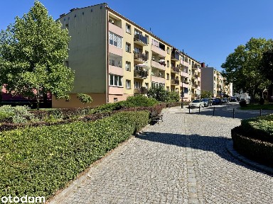 2 - pokojowe mieszkanie z widokiem na Bramę Wrocławską!