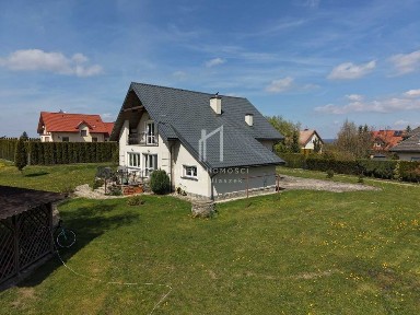 Dom jednorodzinny z dużą działką- Jasło- Sobniów