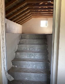 Lokal na pietrze / Do wlasnej aranzacji