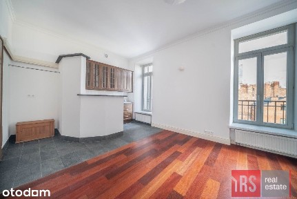 Studio-39 m2, Zrewitalizowana kamienica, Wilcza 72