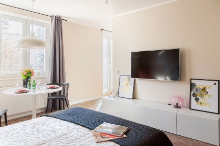 Kompaktowe studio 30m2 Naprzeciwko Wydziału Lekarskiego / Szpitala Uniwersyteckiego