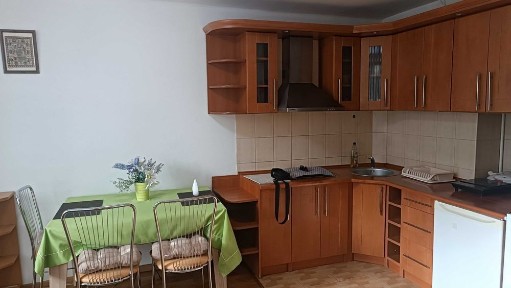 Ścisłe centrum róg ul.Grzybowskiej i Alei Jana Pawła II