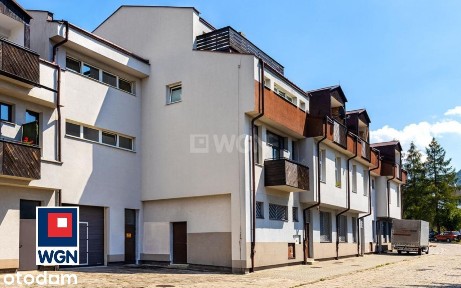 6 lokali w apartamentowcu