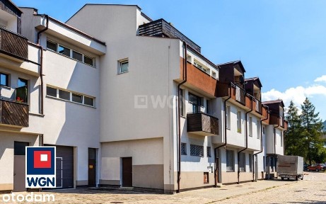 6 lokali w apartamentowcu