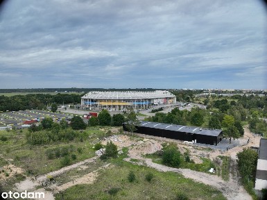 Hala na sprzedaż w Toruniu z rampą i przestrzenią biurową