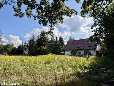 Dom z potencjałem w zielonej okolicy z pełną infr.