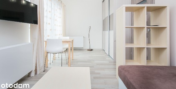 Super studio! Novum ul Rakowicka 20 vis a vis UEK Unity Tower widokowe