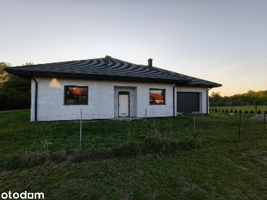 Dom 135 m² z garażem - 3 pokoje - Ostrowiec Świętokrzyski