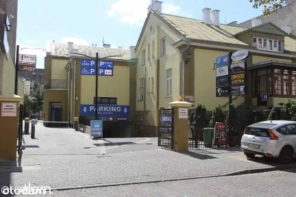 LOKAL 21 m2 do wynajęcia I piętro - ŚCISŁE CENTRUM