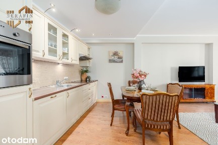 Najem stylowe m2 57,3 m2|Centrum Ratusz|2 pokoj