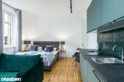 Bezpośrednio- Komfortowa kawalerka 27 m² w odrestaurowanej kamienicy