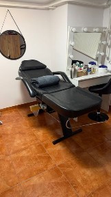 Gabinet kosmetyczny na Mokotowie dla stylistki rzęs, paznokcie lub masaż