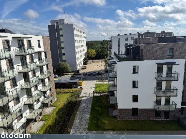 Wynajem mieszkania z balkonem na nowym osiedlu w Falenicy