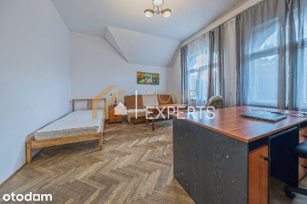Słoneczny taras ok. 25m2|3 pokoje|kamienica