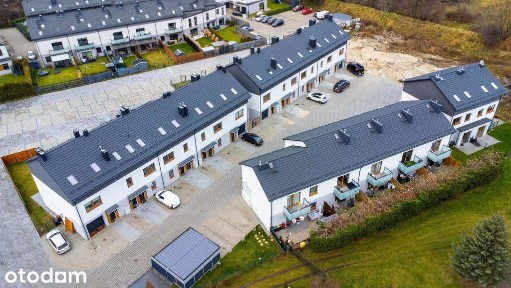 Funkcjonalny Szereg z Tarasem 24m2 + 3x Parking