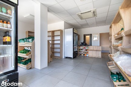 Lokal 42 m² z witryną | Ul. Borkowska | Parking