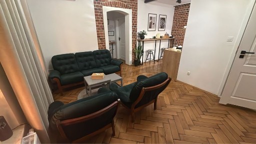 Gabinet do terapii i pracy z ciałem - wynajem Toruń, stałe dni