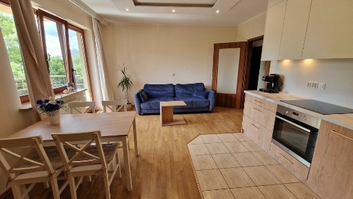 Apartament blisko morza z balkonem + garaż, cisza i zieleń, do 25.5.2027