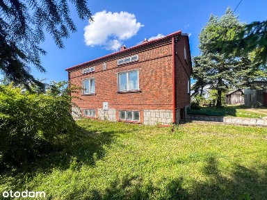 Dom z budynkami gospodarczymi - 1803m² | Husów