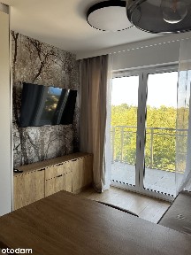 Przytulna kawalerka z balkonem, blisko uczelni, w centrum miasta