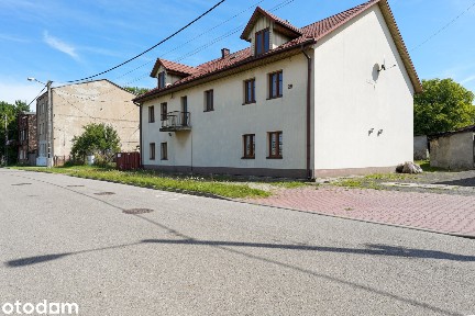 Dom z potencjałem do zamieszkania lub dochodu