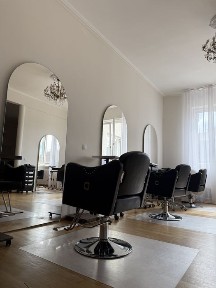 Stanowisko fryzjerskie / оренда крісла