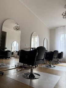 Stanowisko fryzjerskie / оренда крісла