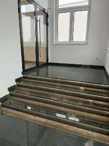 Wynajmę lokal usługowy