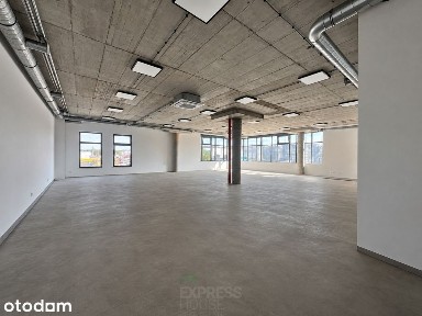 Lokal 200 m2 w nowym budynku- miejsca postojowe!