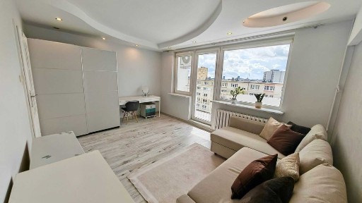 3 pokoje 52 m2 przy PST | ul. Michałowska | klimatyzacja, balkon, osobna kuchnia