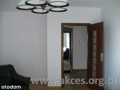 3 pokoje 80m2, balkon, centrum Piaseczna 2500zł