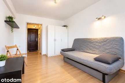 Bardzo tania kawalerka na Powiślu z balkonem