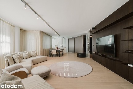 Przestronny apartament w sercu miasta | Grzybowska