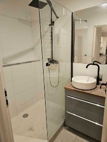 Wynajmę 3 pokojowe mieszkanie w kamienicy 49m2 ogrzewanie w cenie