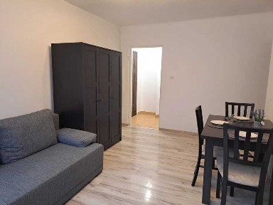 ładne mieszkanie 2 pokojowe, centrum
