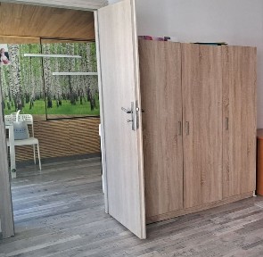 63m2:od 1.09., 2 pokojowe ( jeden z nich baaardzo duży)ul.Wyplera 1