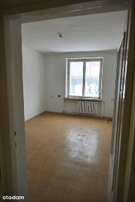 Trzypokojowe mieszkanie na parterze w otoczeniu la