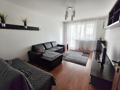 WYNAJEM | Tarchomin | 47 m² | 2 pokoje z oddzielną kuchnią | balkon | parking zew. | winda | OD ZARAZ
