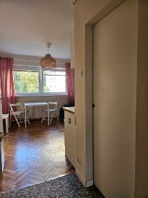 Kawalerka na wynajem 18m2, 1piętro, winda. Warszawa, Ochota